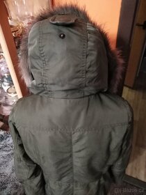 dámský zimní kabát - 7