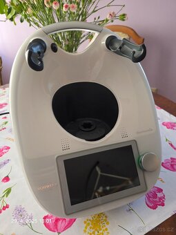 Prodám Thermomix TM6 - Kompletní výbava + druhá nádoba - 7