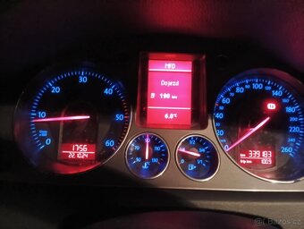 Prodám nebo vyměním VW Passat Variant 3C B6 RV 2008 2.0TDI - 7