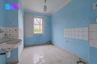 Prodej rodinného domu 100 m², pozemek 437 m², ul. Náves, Kr - 7