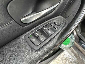 BMW Řada 3, 330D 190KW LUXURY - 7