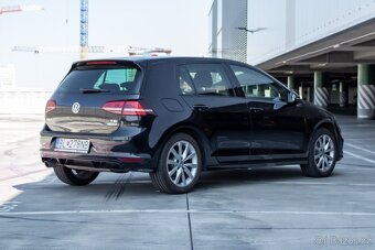 Volkswagen Golf - 7