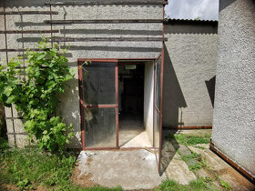 Prodám dva celoročně obyvatelné mob. domy a ost.stavby - 7