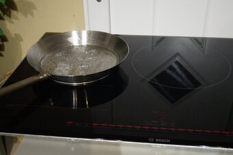 Bosch indukční varná deska PIN875N27E , šířka 82 cm - 7