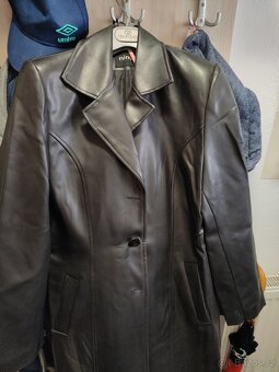 Dámský koženkový kabát vel.40 - 7