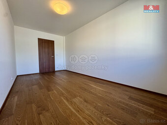 Pronájem bytu 4+kk, 112 m², Praha, ul. Pod dvorem - 7