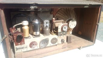 Philips 109A-14, 1937-38, staré stolní rádio. - 7