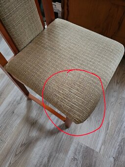 Jídelní rozkládací stůl a 6 židlí, plus 3 barové židle - 7