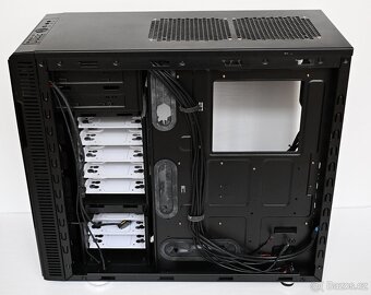 Fractal Design Define R4 - opravdu velmi pěkná - 7