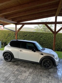 Mini Cooper R56 2010 1.6i 90KW, 6st, KLIMA, PANORAMA - 7