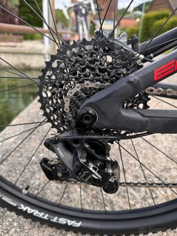SPECIALIZED 2018 Men's Epic Comp vel.M - 7