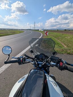 Suzuki SFV 650 Gladius 2009 - 7