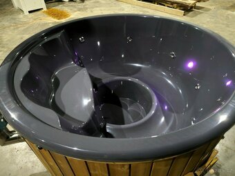 Kvalitni koupací kad/virivka - 7