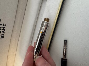 Montblanc Meisterstück Le Petit - 7