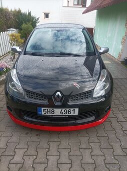 Prodám Clio sport 2.0. 145 kW - 7
