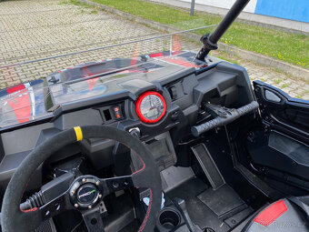 Polaris RZR XP 1000 - 7
