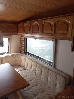 Prodám karavan bürstner Lux - 7