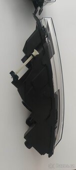 Škoda Rapid přední mlhovky LED - 7