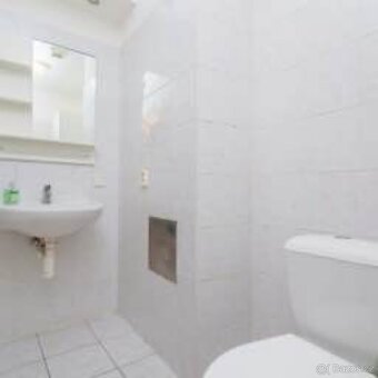 Pronájem bytu 2+kk, Praha-Karlin - 7