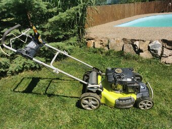 Benzínová sekačka Ryobi - 7