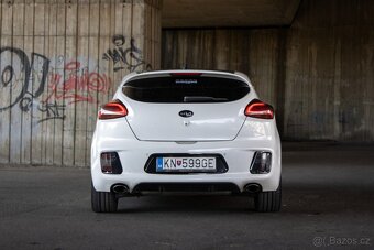 Kia Ceed 1.6 T-GDI GT - 7