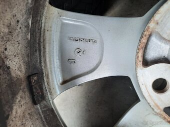 AL.kola 7Jx17H2 ET40 na zimní pneu.215/55R17vxl - 7
