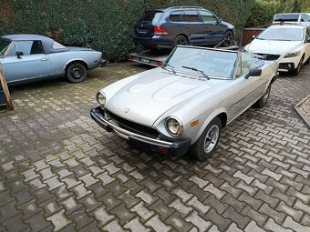 Fiat 124spider 2000 - 7