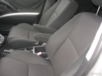 TOYOTA COROLLA VERSO 2 KUSY DOHROMADY,2.2D-4D - 7