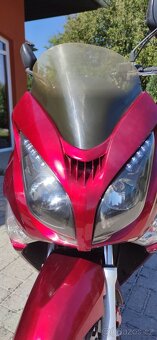 Prodám skútr Zn. Jonway GTS 125 - 7