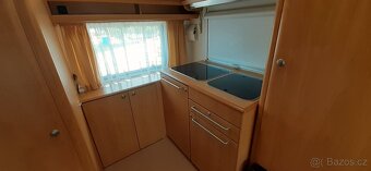 Karavan Chateau 400, mover - 7
