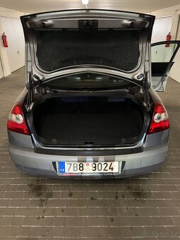 Renault Megane 2004 1.6 16V 83Kw - 7