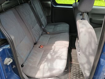 Ford Tourneo Connect 1.8i 85kw Benzín // TAŽNÉ // - 7
