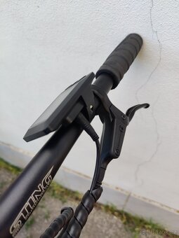 Nově přestavěné Ratikon EHT 7.1 vel :L - 7