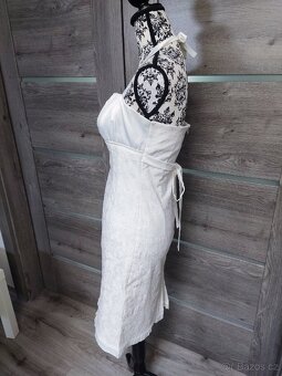 Slávnostní popůlnoční šaty vel.42 - 7