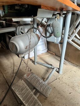 Průmyslový šicí stroj ZPA-Prešov - 7