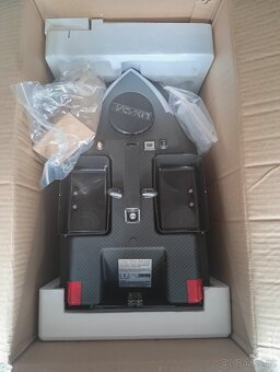 Zavážecí loďka, zakrmovací loď s GPS - 7