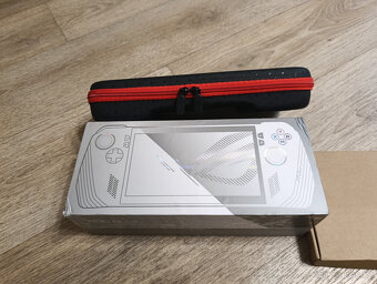 Asus Rog Ally Z1 Extreme, 1TB,74Wh, Pouzdro - 7