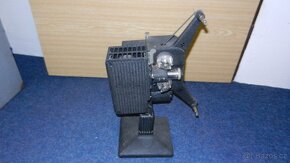 16mm filmová promítačka KODASCOPE MODEL EE - 7