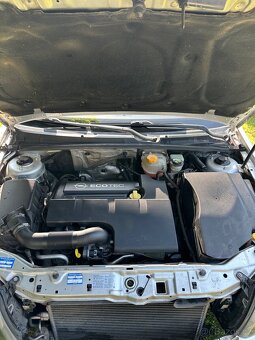 Opel Vectra - 7