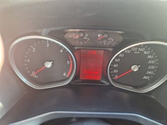 Ford Mondeo 1.6(85kw) 2011 - 7