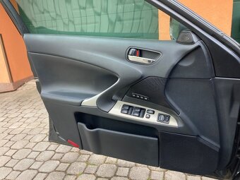 LEXUS IS-F, 5.0 V8 - 311kW - 7
