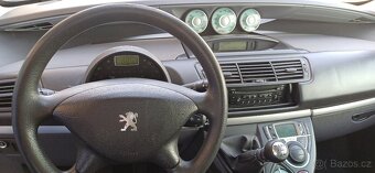 Peugeot 807 2.2 94kw 7 míst - 7