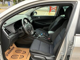 Hyundai Tucson 2.0CRDi 100kW 4x4 ČR 1MAJ NAVI DPH TAŽNÉ - 7