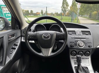 MAZDA 3 2.0 111 KW EXCLUSIVE-LINE ROK 2011 - JEN 107 000 KM - 7