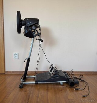 Logitech G923 + řadicí páka + stojan Wheel Stand Pro - 7