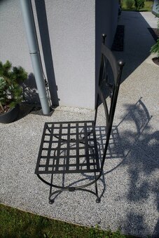 Kovová židle černá - 7