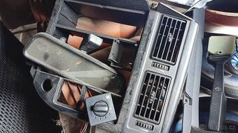 Prodám náhr. díly - 7