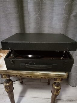 Gramofon His Masters Voice - 7