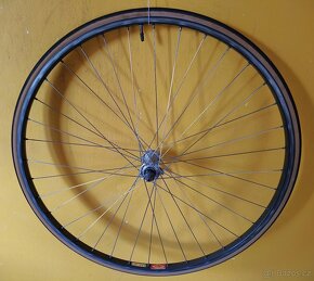 zapletená kola Mavic MA40, náboje Shimano 105 - 7