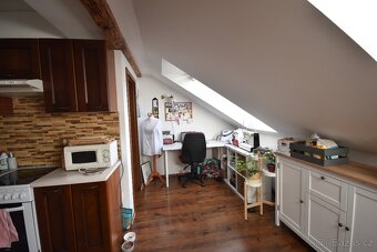 Pronájem podkrovního bytu na lukrativním místě v Jeseníku. - 7